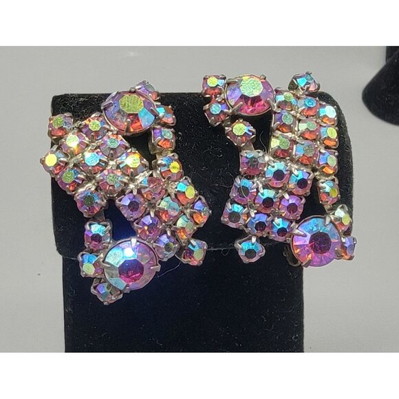 Alice Caviness Multi-Colored Aurora Borealis Clip On Earrings VTG Unsigned - Picture 2 of 13